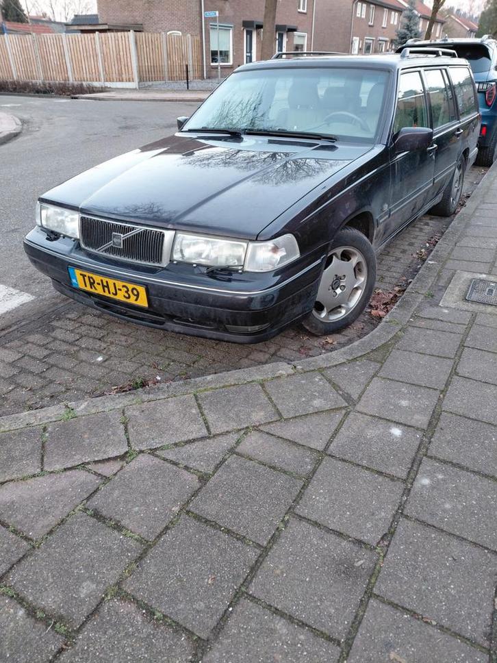 Volvo v90 '98, Auto's, Volvo, Particulier, V90, Benzine, Stationwagon, Automaat, Blauw, Beige, Leder, Achterwielaandrijving, Ophalen