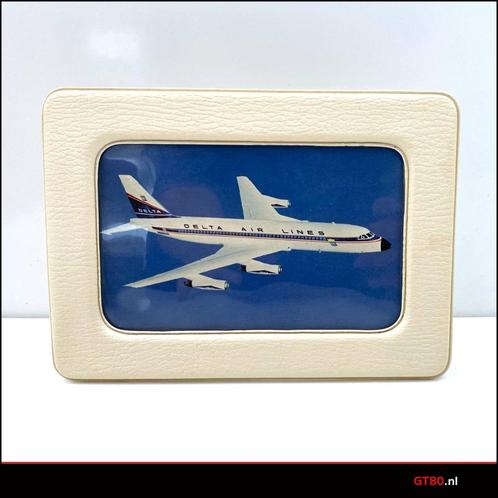 Delta Airlines ansichtkaart met Convair 880 Jetliner, Verzamelen, Ansichtkaarten | Themakaarten, Gelopen, 1960 tot 1980, Voertuig