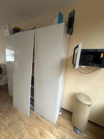 Ikea Besta Kasten met Deuren (3x) - afbeelding 2