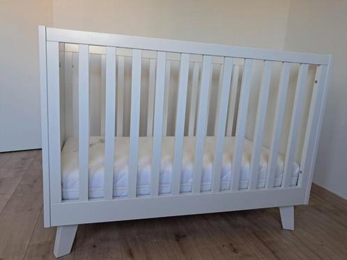 2 stuks ledikant tweeling kindercompagnie, Kinderen en Baby's, Kinderkamer | Complete kinderkamers, Zo goed als nieuw, Jongetje of Meisje