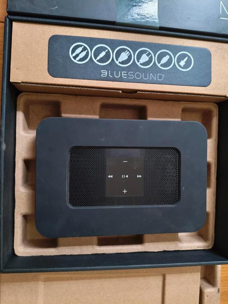 BlueSound 2I streamer + Dac, Audio, Tv en Foto, Converters, Zo goed als nieuw, Ophalen of Verzenden