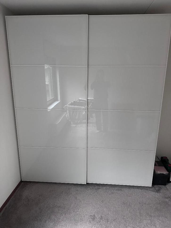 Kledingkast IKEA, Huis en Inrichting, Kasten | Kledingkasten, Zo goed als nieuw, 200 cm of meer, 150 tot 200 cm, 50 tot 75 cm