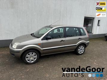 Ford Fusion 1.4-16V Trend, '04, 127000 km airco, 5-drs, jaar beschikbaar voor biedingen