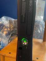 Xbox 360 Slim, Spelcomputers en Games, Spelcomputers | Xbox 360, 4 GB, Ophalen of Verzenden, Zonder controller, Gebruikt