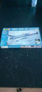 Revell MiG 21F-13, Hobby en Vrije tijd, Modelbouw | Vliegtuigen en Helikopters, Revell, Ophalen of Verzenden, Zo goed als nieuw