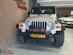 Jeep Wrangler 2.4i Softtop|4x4|Lier|Groot onderhoud gehad, 450 kg, Gebruikt, Zwart, Cabriolet