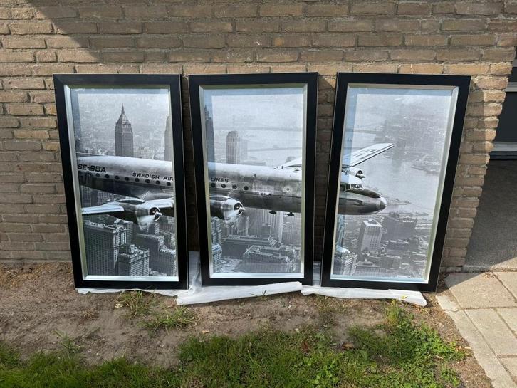 Drieluik vliegtuig, Huis en Inrichting, Woonaccessoires | Schilderijen, Tekeningen en Foto's, Zo goed als nieuw, Schilderij, 75 cm of meer