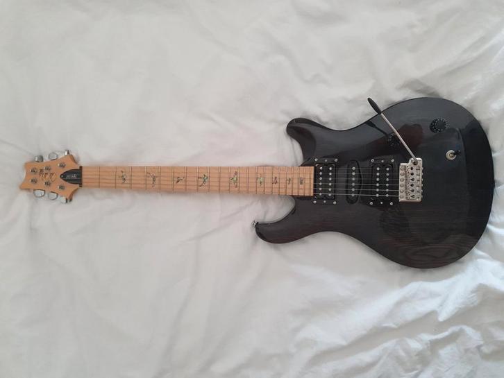 PRS SE Swamp Ash Special
Charcoal PRE-OWNED, Muziek en Instrumenten, Snaarinstrumenten | Gitaren | Bas, Zo goed als nieuw, Ophalen
