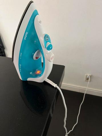 Tefal Inco 15 stoomstrijkijzer. beschikbaar voor biedingen