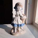 Fjalljamar Norge Porseleinen Beeld Meisje met Appelmand, Ophalen of Verzenden, Gebruikt, Mens