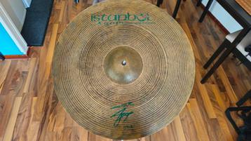 Cymbals en meer - Istanbul, Paiste, Sabian, etc.  beschikbaar voor biedingen