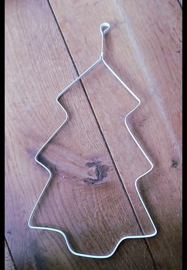 Metalen frame van een kerstboom - dennenboom - kerst, Diversen, Kerst, Nieuw, Ophalen of Verzenden