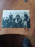 Knipsel escadrillewedstrijd Vliegveld Ypenburg 1949, Ophalen of Verzenden, Zo goed als nieuw, Kaart, Foto of Prent