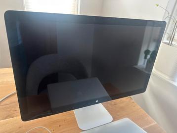 Apple Cinema Display A1316 27 inch werkt soms wel/soms niet beschikbaar voor biedingen