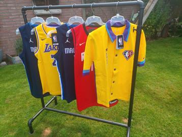 Nike Air Jordan Basketbal wedstrijd shirts beschikbaar voor biedingen