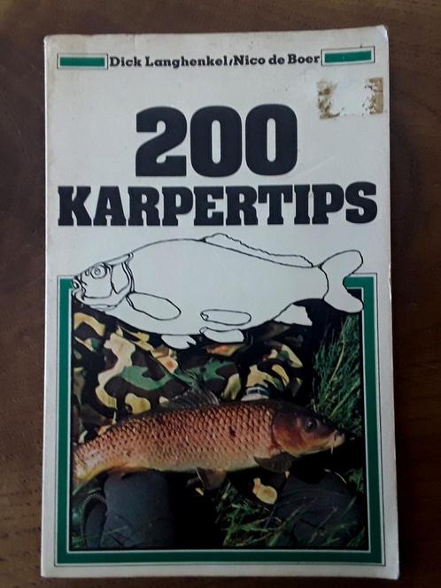 200 karpertips - dick langhenkel, nico de boer, Boeken, Sportboeken, Gelezen, Watersport en Hengelsport, Ophalen of Verzenden