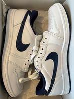 Jordan 1 low OG 85 metallic blue, Kleding | Heren, Schoenen, Blauw, Nieuw, Ophalen of Verzenden, Sneakers of Gympen