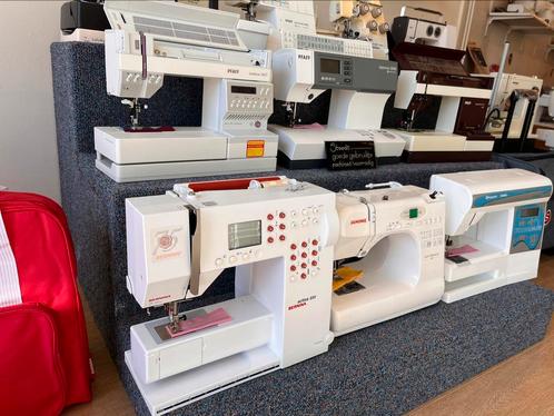 Gebruikte z.g.a.n. naai -en overlockmachines met garantie., Hobby en Vrije tijd, Naaimachines en Toebehoren, Zo goed als nieuw