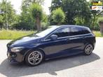 Mercedes-Benz B-klasse 180d Business AMG xenon ecc sport, Gebruikt, 4 cilinders, Zwart, Origineel Nederlands