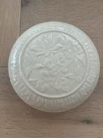 Chinees porcelain - Dingyao box, Verzenden