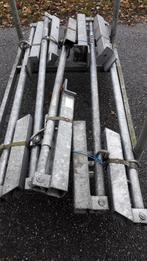 Stut alone  gevelstempels, Tuin en Terras, Ophalen, IJzer