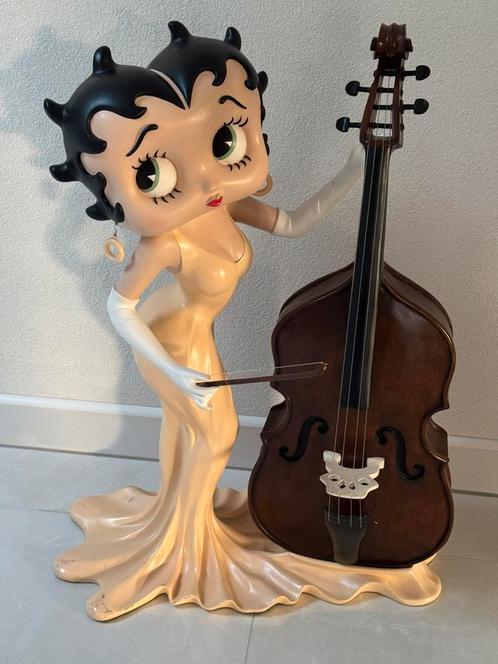 Betty Boop groot beeld 95 cm met verborgen cd-rek contrabas, Verzamelen, Stripfiguren, Gebruikt, Beeldje of Figuurtje, Betty Boop