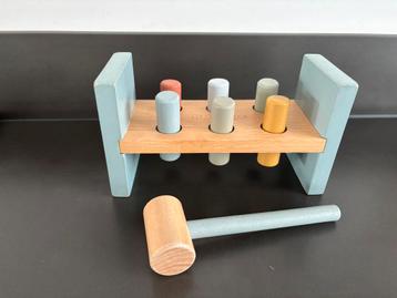 Little Dutch Hamerbankje beschikbaar voor biedingen