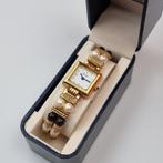 Misaki horloge en ketting Set | Nieuwstaat, Sieraden, Tassen en Uiterlijk, Horloges | Dames, Flex Ltd., Zo goed als nieuw, https://flex.com/contact-us
