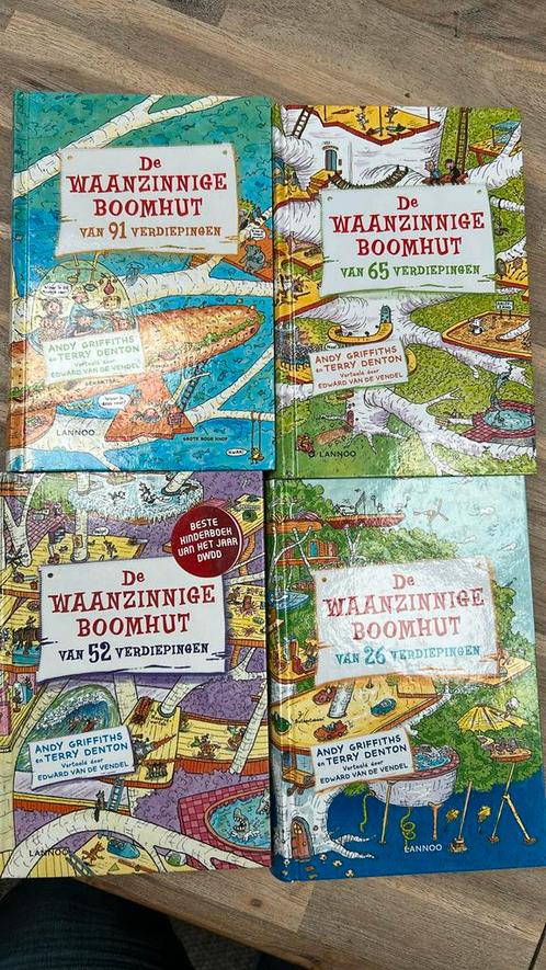 Terry Denton - 4 delen no2 ,4, 5 en 7 De waanzinnige boomhut, Boeken, Kinderboeken | Jeugd | onder 10 jaar, Zo goed als nieuw