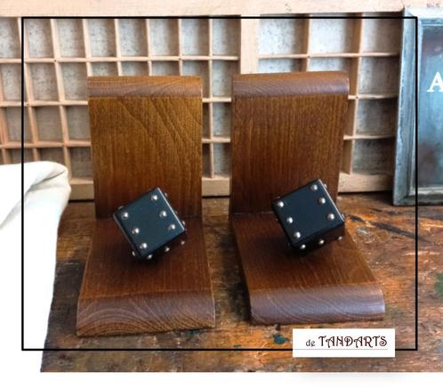 Boekensteunen Dobbelstenen, Huis en Inrichting, Woonaccessoires | Wandplanken en Boekenplanken, Ophalen of Verzenden