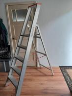 trap enkel oploopbare trap 5 treden, Doe-het-zelf en Verbouw, Ladders en Trappen, Ophalen, Trap, Zo goed als nieuw, Opvouwbaar of Inschuifbaar