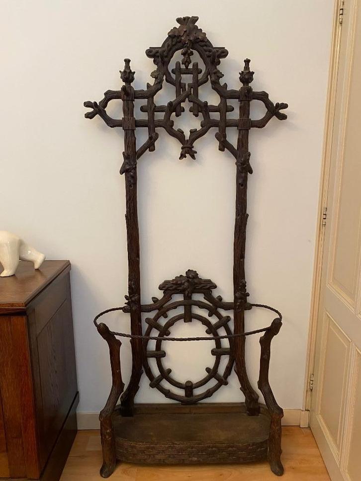 Antieke Black Forrest Staande kapstok, Huis en Inrichting, Woonaccessoires | Kapstokken, Gebruikt, Staande kapstok, 150 tot 200 cm