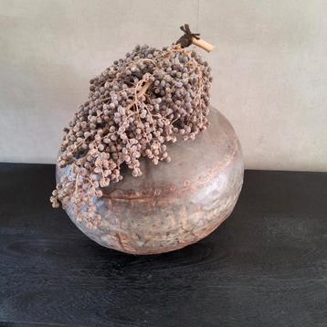 Indiase waterkruik metaal beschikbaar voor biedingen