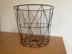 Te koop: mand draadstaal, Ophalen, Rond, Riet