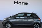 Toyota Yaris 1.3 VVT-i Aspiration Airco Navigatie Goed Onder, Auto's, Toyota, Voorwielaandrijving, Euro 5, Gebruikt, 4 cilinders