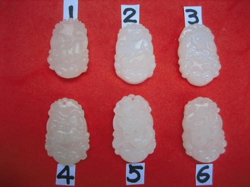 Echte chinees /chinese jade hangers,astrologie's, pakje 1, Sieraden, Tassen en Uiterlijk, Kettinghangers, Nieuw, Steen of Mineraal