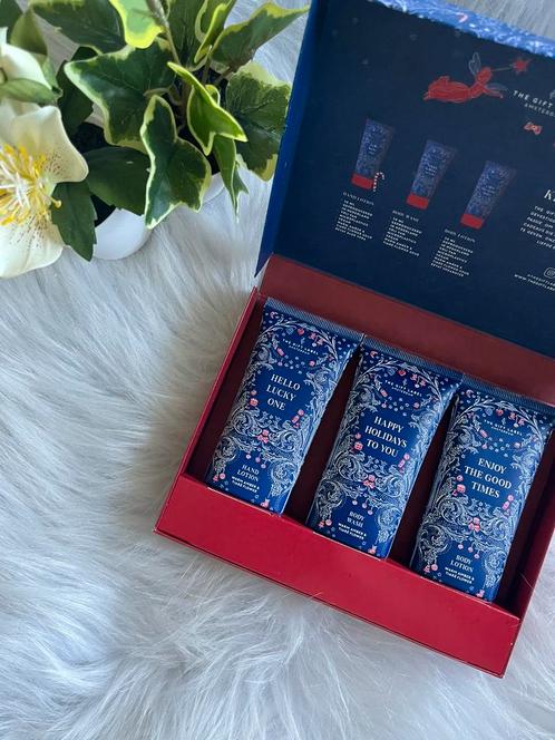The Gift Label Amsterdam You Are A Winner Set, Sieraden, Tassen en Uiterlijk, Uiterlijk | Lichaamsverzorging, Nieuw, Bodylotion, Crème of Olie