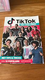 Tiktok The Challenge, Ophalen of Verzenden, Zo goed als nieuw