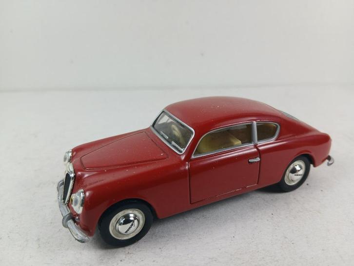 solido 1/43 lancia aurelia, Hobby en Vrije tijd, Modelauto's | 1:43, Zo goed als nieuw, Auto, Overige merken, Ophalen of Verzenden