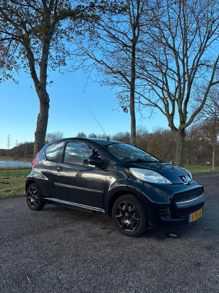 Peugeot 107 1.0 12V 3DR 2009 Zwart, Auto's, Peugeot, Particulier, ABS, Airbags, Airconditioning, Apple Carplay, Bluetooth, Elektrische ramen