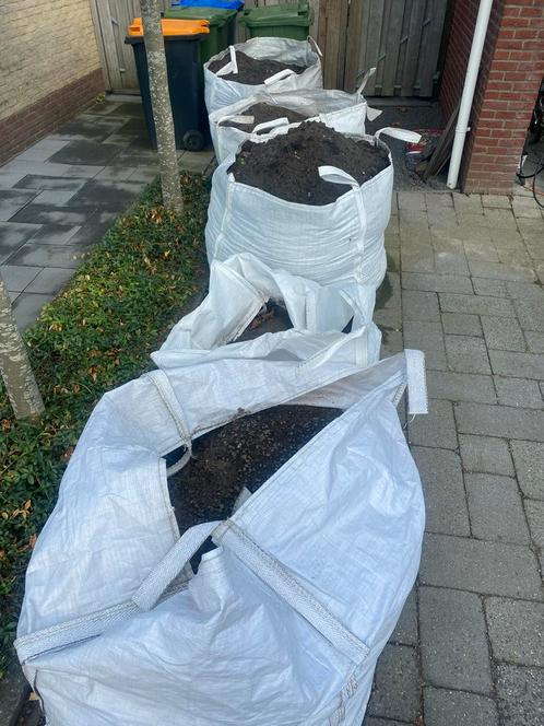 Gratis Tuinaarde op te halen in Maarssen, Tuin en Terras, Aarde en Mest, Tuinaarde, Ophalen