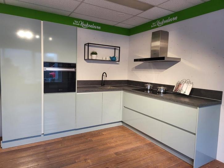 PRONORM Hoekkeuken - Zo Goed Als Nieuw!, Huis en Inrichting, Keuken | Complete keukens, Zo goed als nieuw, Hoekkeuken, Overige kleuren