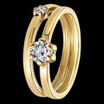 Mooie 14 karaats gouden ring met 2 zirkonia's maat 19, Sieraden, Tassen en Uiterlijk, Ringen, 19 tot 20, Ophalen of Verzenden