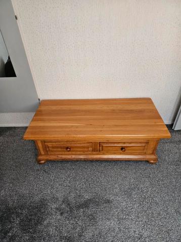 Eikenhouten Salontafel met Lades beschikbaar voor biedingen