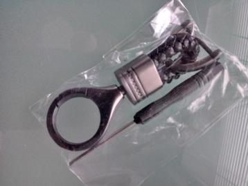 Sleutelhanger (nieuw) beschikbaar voor biedingen