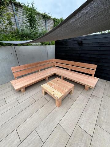 Maatwerk Douglas loungebanken op bestelling | Tuinmeubel op  beschikbaar voor biedingen