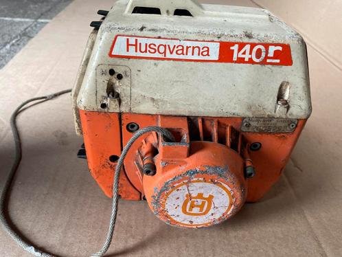 Old School Husqvarna bosmaaier uit 70-er jaren, Tuin en Terras, Bosmaaiers, Gebruikt, Benzine, Ophalen
