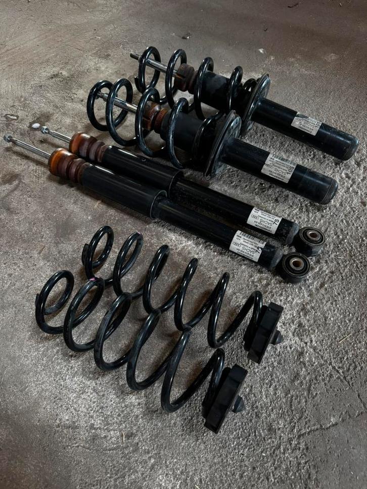 Audi RS5 B8 OEM Sachs schokdempers + veren compleet, Auto-onderdelen, Ophanging en Onderstel, Audi, Ophalen of Verzenden