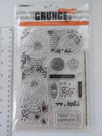 Nieuw Clearstamps Grunge beschikbaar voor biedingen