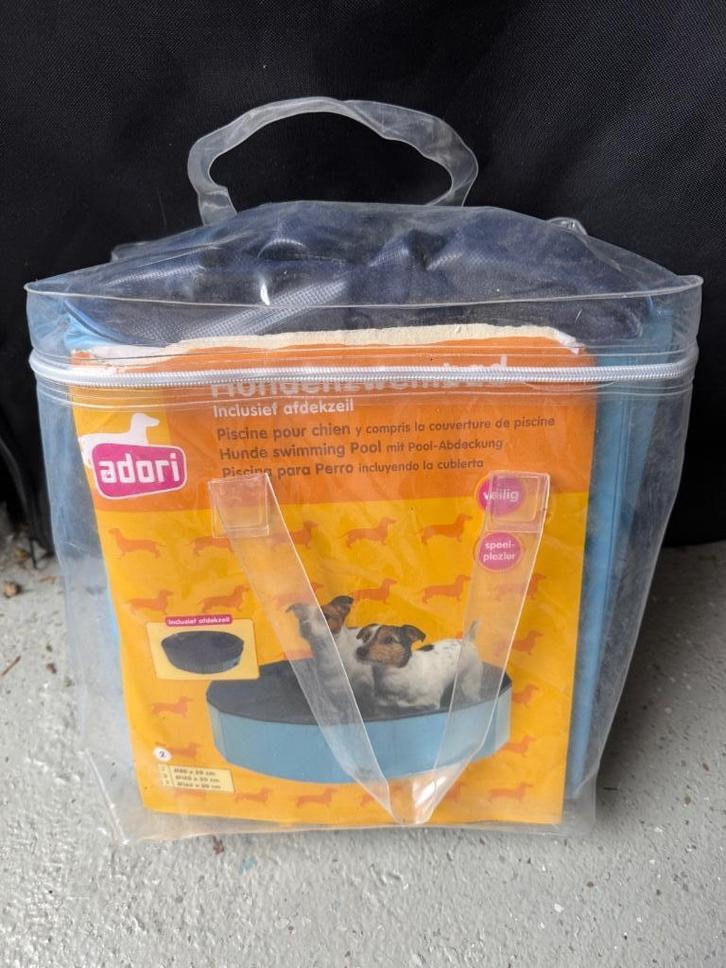 Adori 2 hondenzwembad Medium 2 (120cm doorsnee, 30cm hoog), Dieren en Toebehoren, Honden-accessoires, Zo goed als nieuw, Ophalen